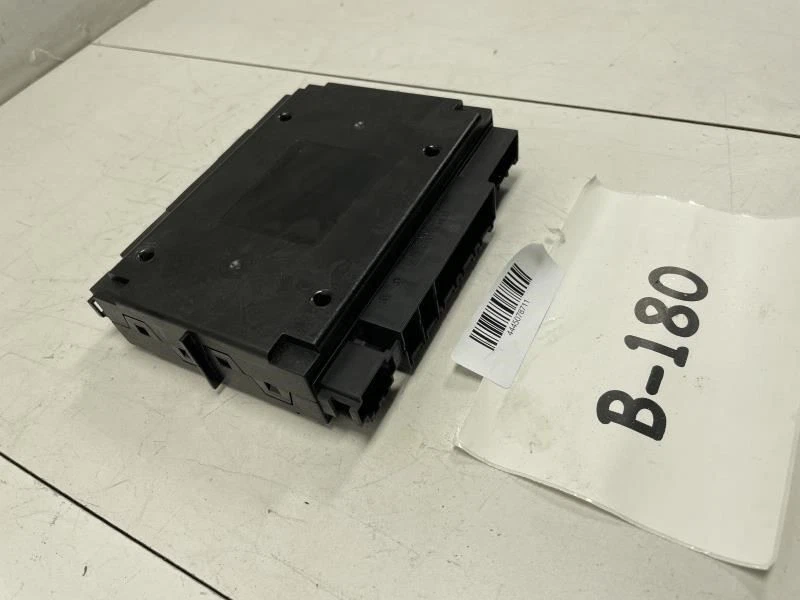 Módulo de control de carrocería Volkswagen Touareg 2004 2007 OEM+ Foto 3 de 4