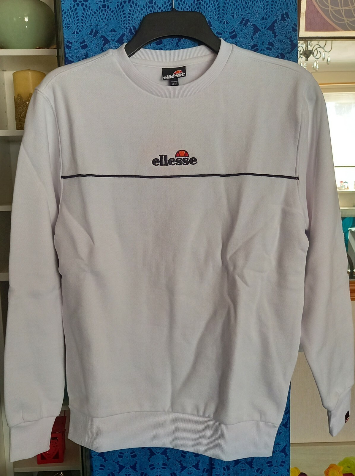 Picture 1 of 4
