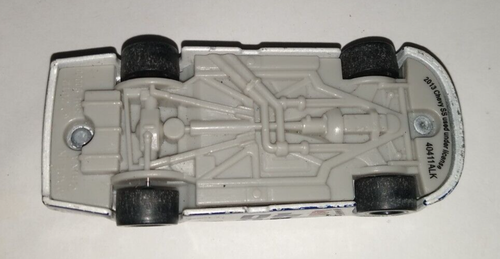 Jimmie Johnson #48 Lowe's Spin Master 2013 Chevy SS 1:64 Scale NASCAR Wear - Picture 5 of 5