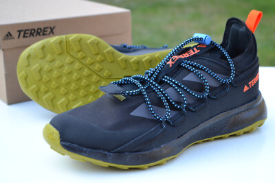 Adidas Neu mit Karton Herren Wanderschuhe TERREX VOYAGER 21 schwarz GX8676