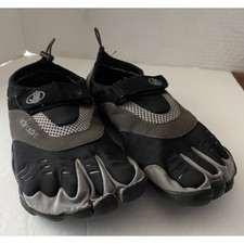 Body Glove Water Shoes Mens 10 M 3T Barefoot Max Black Gray Color Block Mesh
