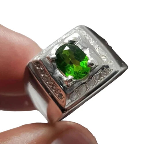 Green yaqoot best sale