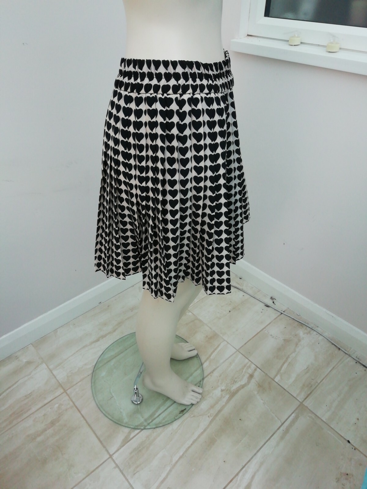 Zara Basic Heart Pattern Pleated Elasticated Wais… - image 4