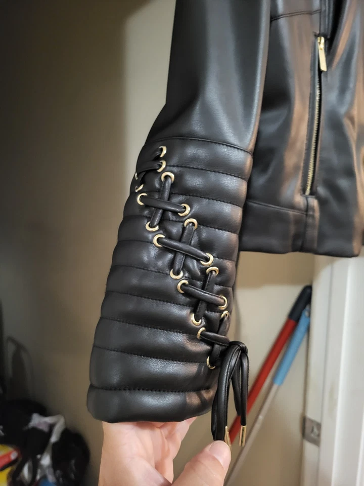 Chaqueta de moto de cuero negra sintética GUESS para mujer talla XL Foto 2 de 4