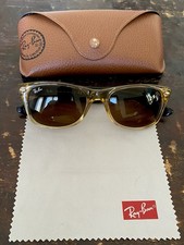 Ray-Ban New Wayfarer, model code RB2132.