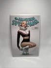 Amazing Spider-Man #40 Jeehyung Lee Spider-Gwen Rollerskate Variant