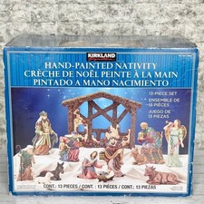 Kirkland Signature Krippe 13-teiliges Set Weihnachtsfiguren komplett Box