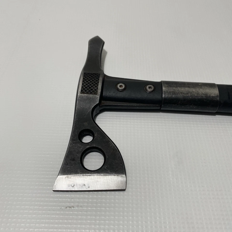 Hacha táctica SOG Fusion Tomahawk Foto 2 de 4