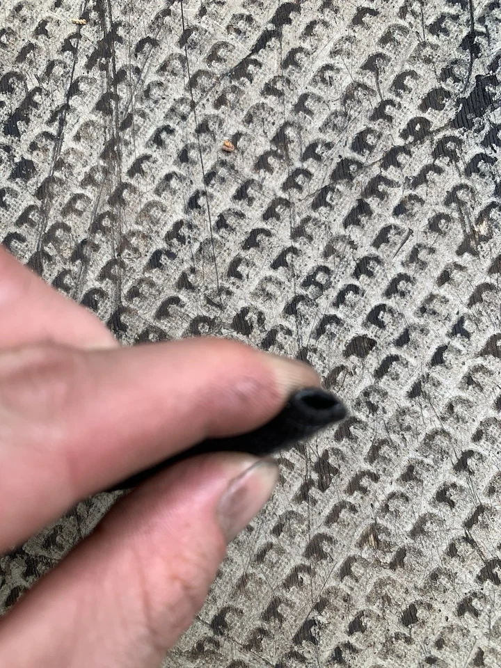 Manguera de tubo de boquilla de bomba de lavadora de 4 pantallas Volkswagen Golf 1JO955998 Foto 4 de 4