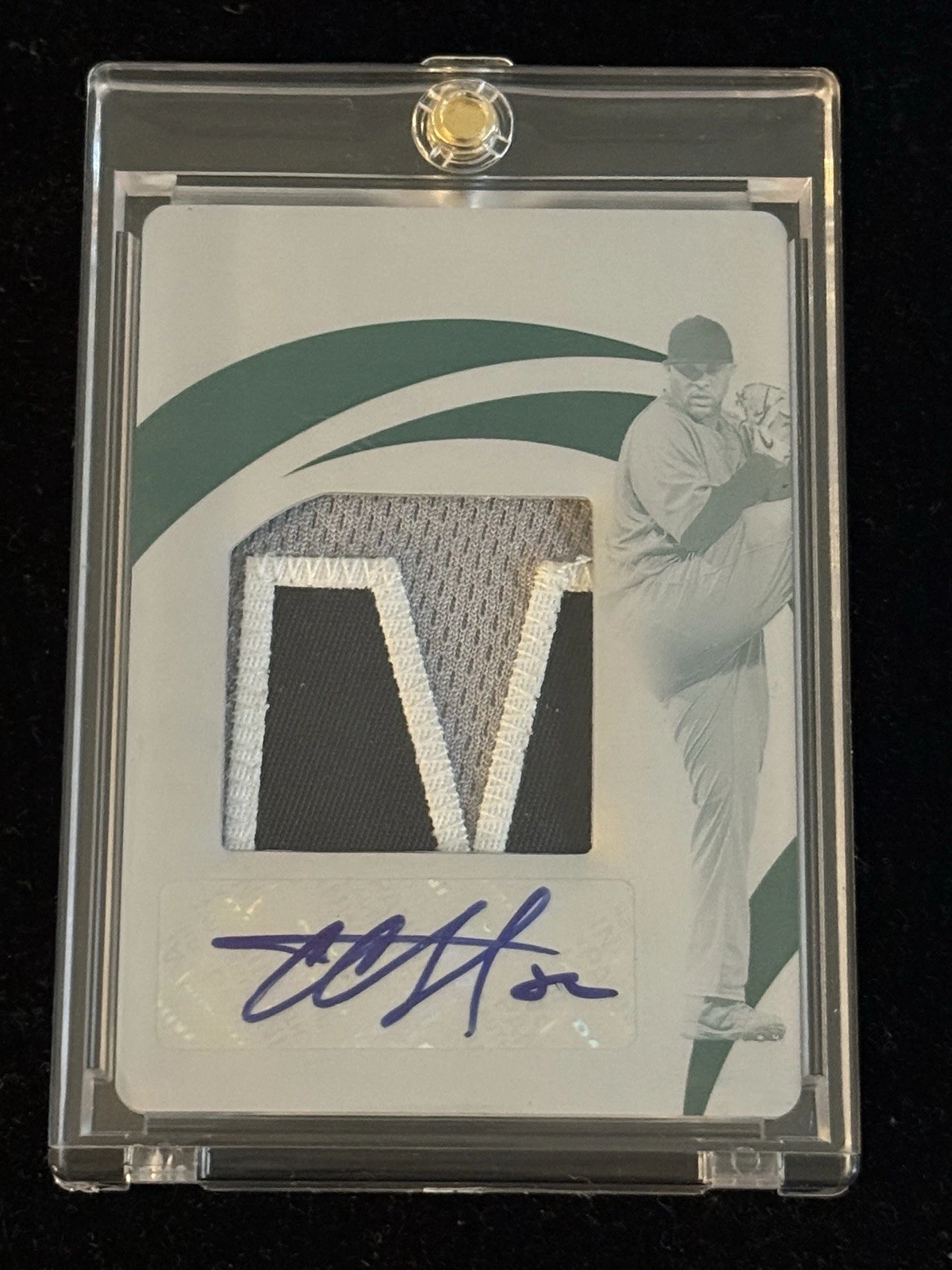 Picture 1 of 2