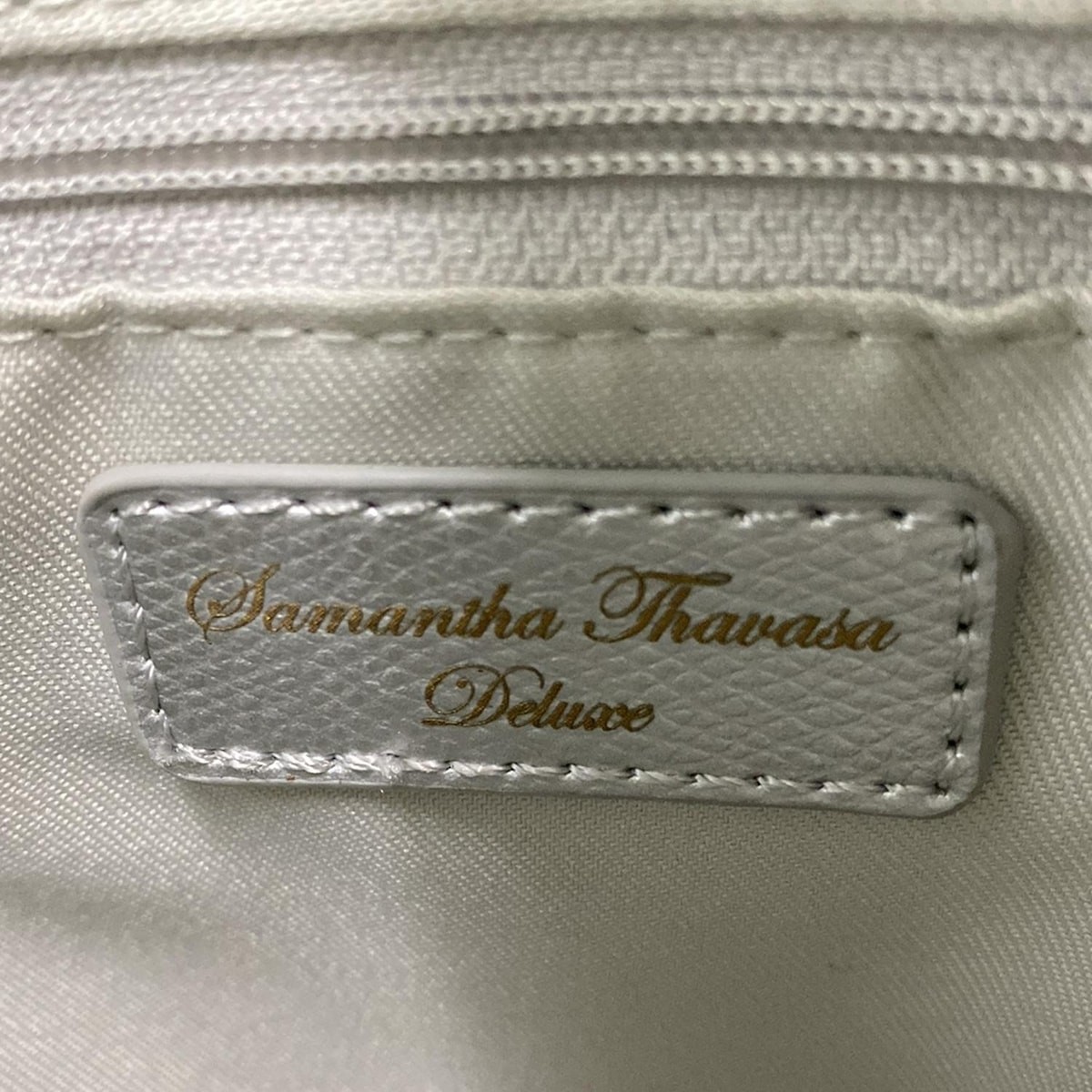 Samantha Thavasa Deluxe - Silver Synthetic Leather Shoulder Bag | eBay
