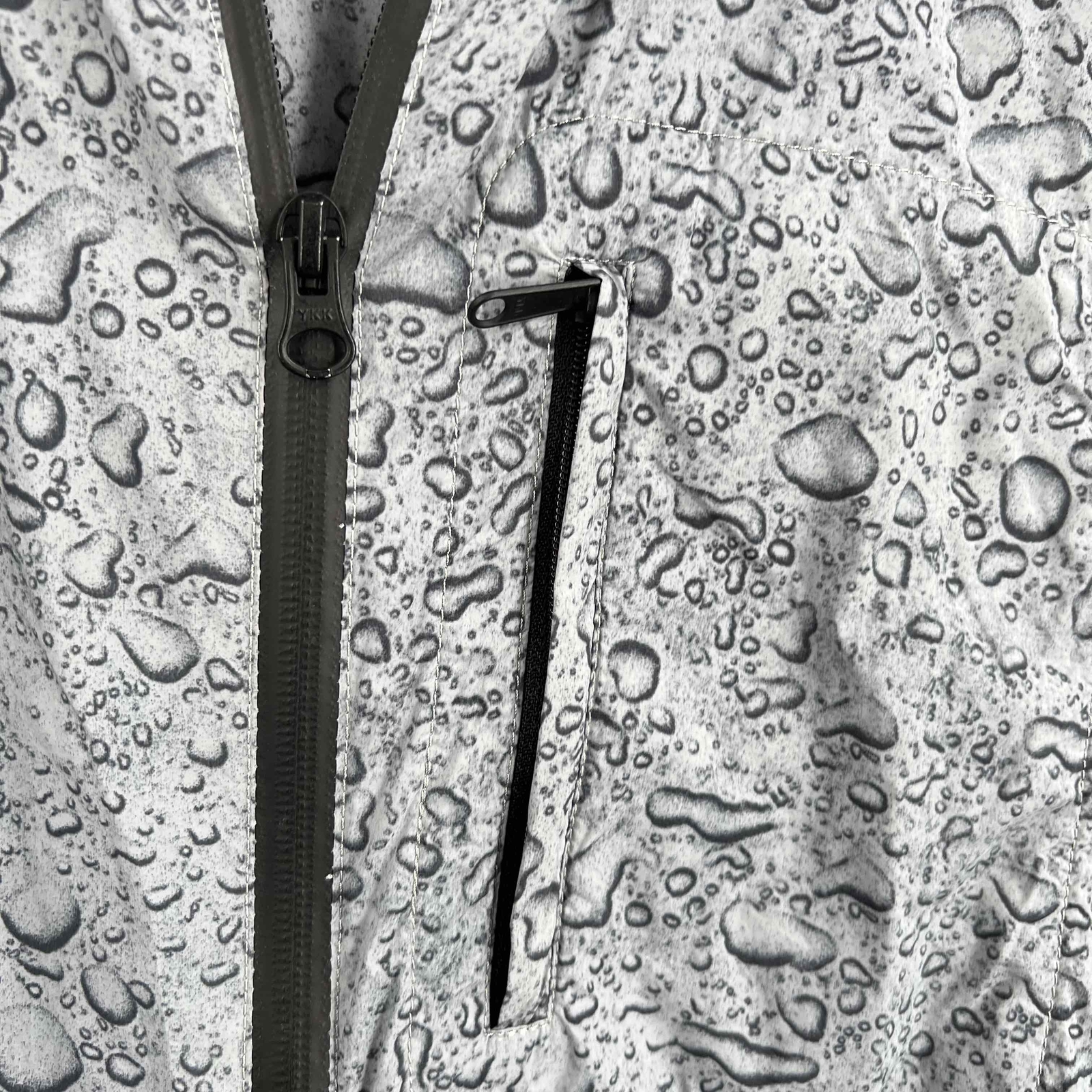 Outerknown Lightweight Windbreaker Jacket Raincoa… - image 4