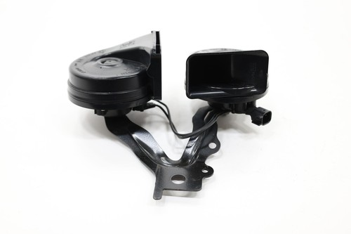 2020 - 2025 CHRYSLER VOYAGER LOW & HIGH PITCH TONE HORN SIGNAL OEM 68225104AB - Foto 5 di 13