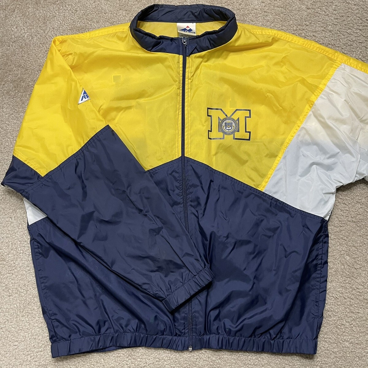 Vtg 90s U of Michigan Apex One Windbreaker Light Jacket Mens