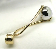 Kaedesigns New 9Ct Yellow & White Gold 8mm Long Swirl Ball Pendant