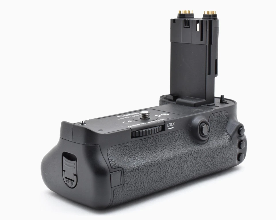 Canon BG-E11 Battery Grip With BGM-E11A BGM-E11L Battery Adapter Japan #L7 - Image 4 of 4