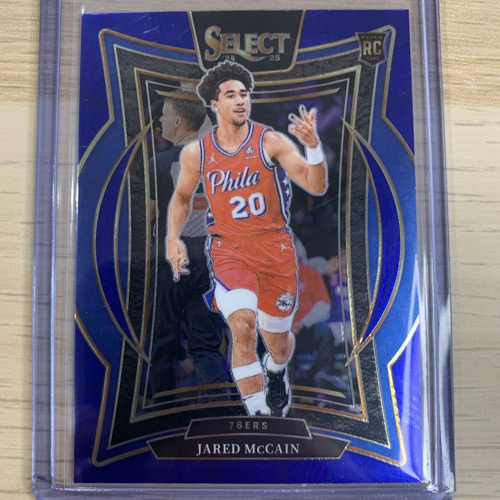 2024-25 Panini Select - Concourse Jared McCain #82 Blue Prizm (RC) SIXERS/DUKE