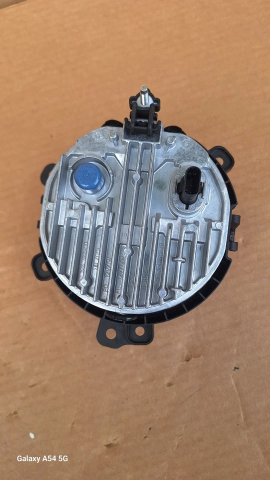 MINI FRONT BUMPER RIGHT FOG LIGHT LAMP DRIVER SIDE F55 F56 F54 F57 63177329172  - Image 4 of 4