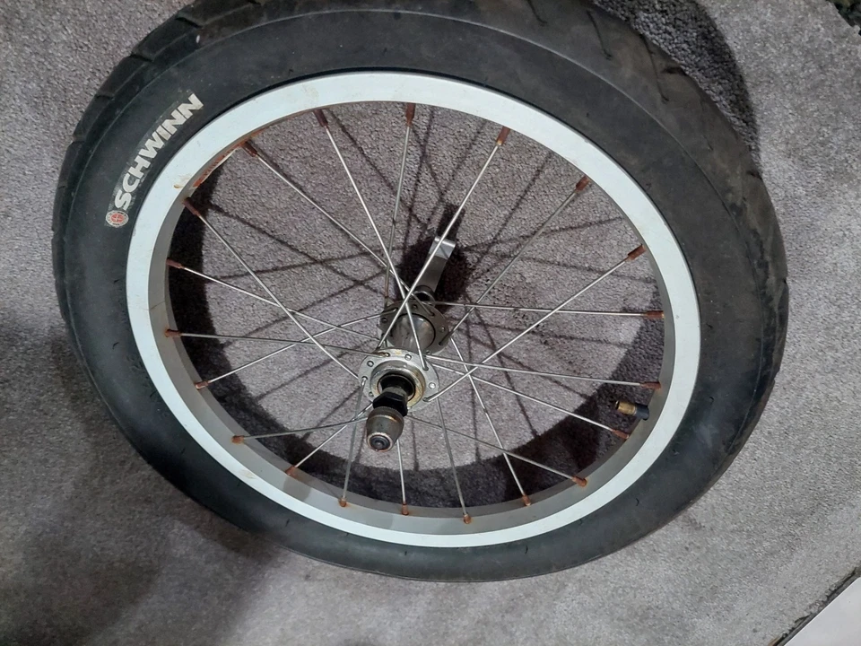 2 Schwinn Jogger Cochecito Rueda Delantera/Trasera - 16" - 1 Liberación Rápida 1 Montaña rusa Foto 3 de 4