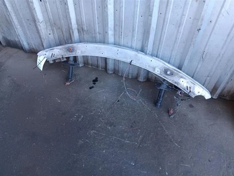 01-06 BMW E46 325ci 330ci M3 parachoques delantero barra de refuerzo aluminio Foto 2 de 4