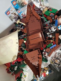 LEGO Vikings - Lot Of Legos From Sets 7017, 7018, 7019 With Minifig - READ DISC!