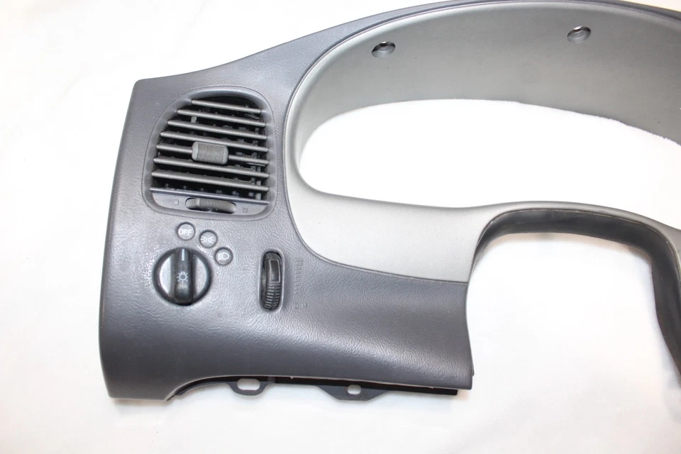 95-03 Ford RANGER Explorer INSTRUMENT CLUSTER Gauges DASH Vents Trim PANEL CLEAN - Image 2 of 4