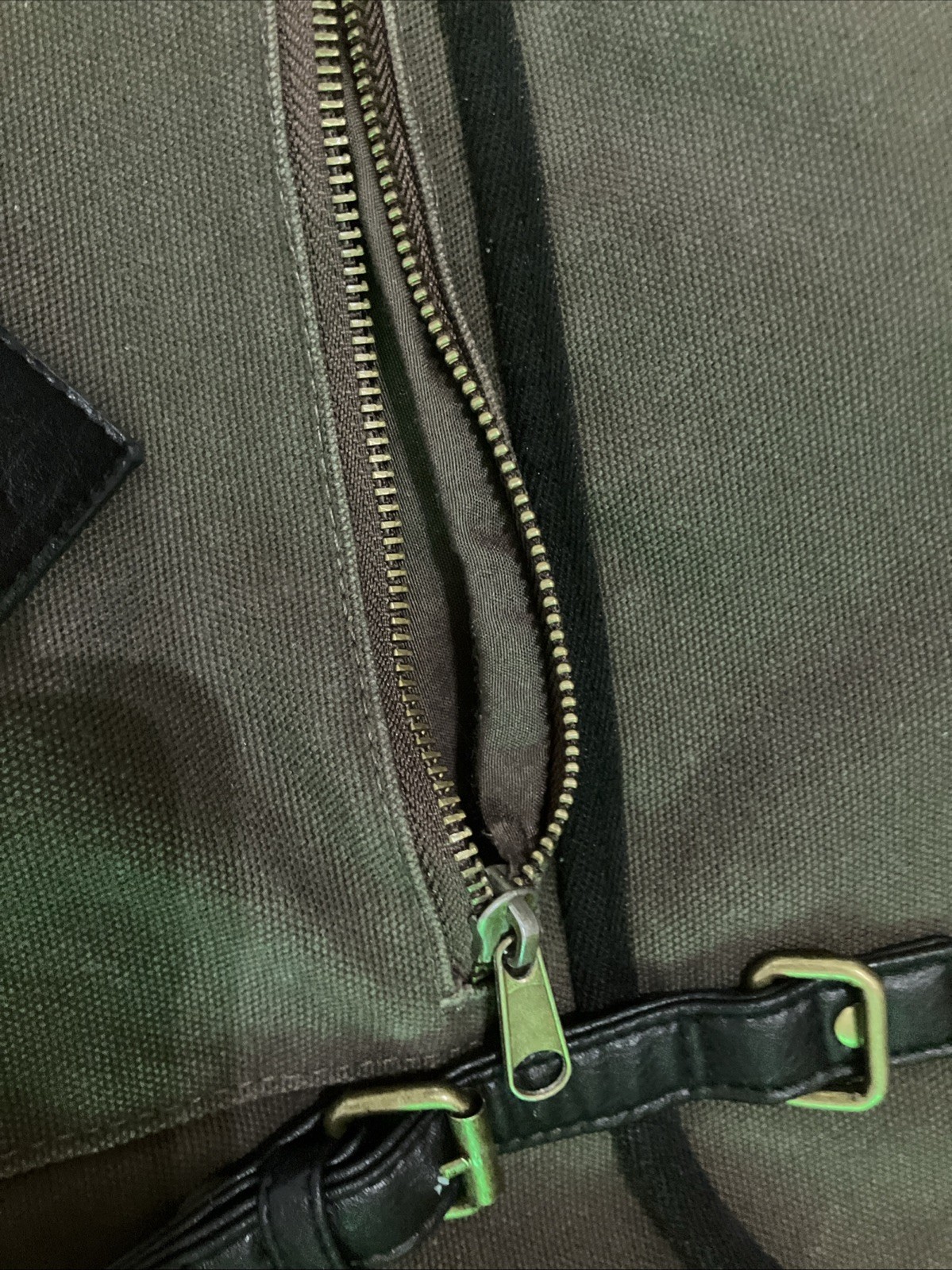 Picture 3 of 5