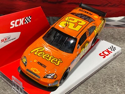 NASCAR 1/24 #29 Reese’s Kevin Harvick #29 Reese's / RCR 35th Anniversary Bank (2004