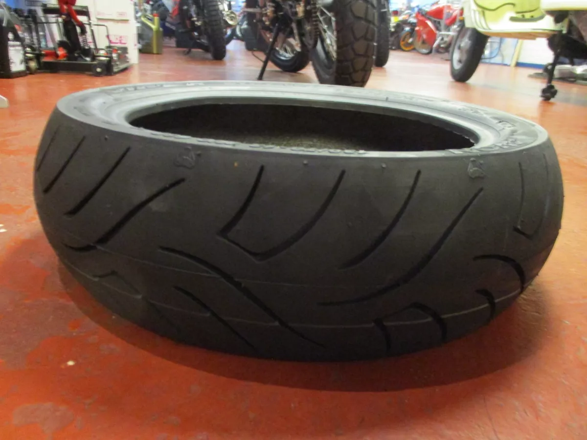 HONDA PS 125 PS PES 125 I REAR TYRE 130 70 13 AVON STRYKE eBay