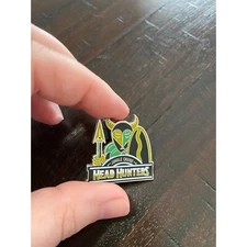 Disney Head Hunters Jungle Cruise Disneyland Resort Mascots Mystery Trading Pin