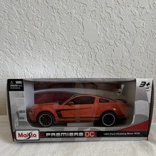 Maisto Premiere DC 1:24 Ford Mustang Boss 302 Orange Black Diecast Car