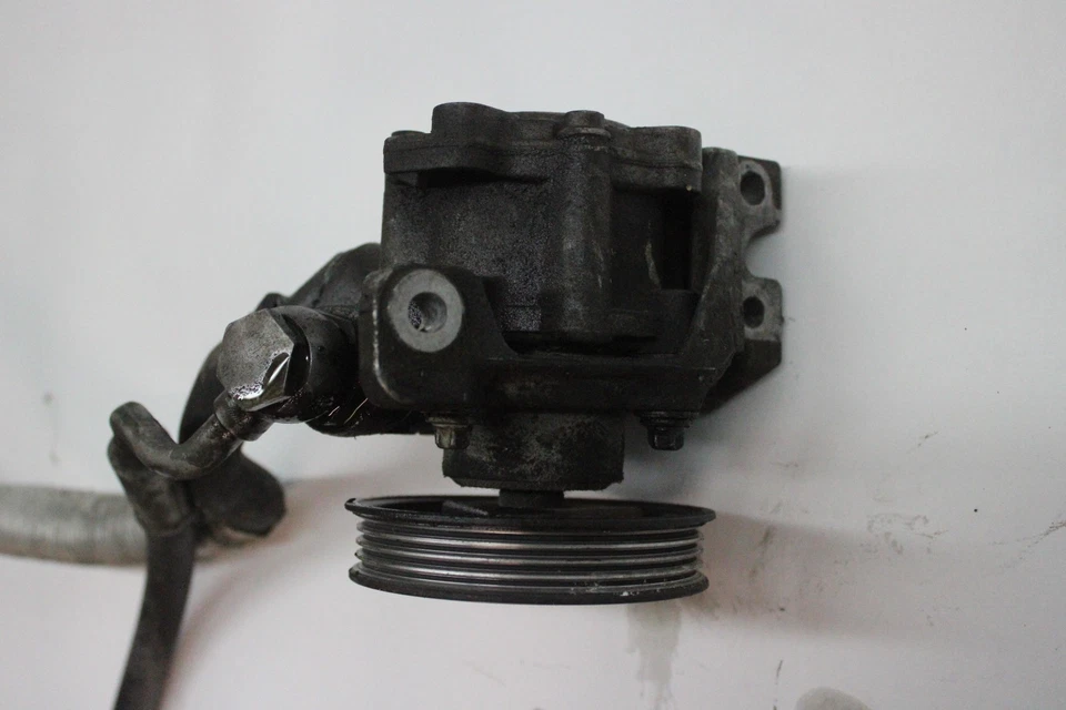 BMW X1 28Xi 2014 bomba de dirección asistida OEM 12 13 14 15 Foto 2 de 4