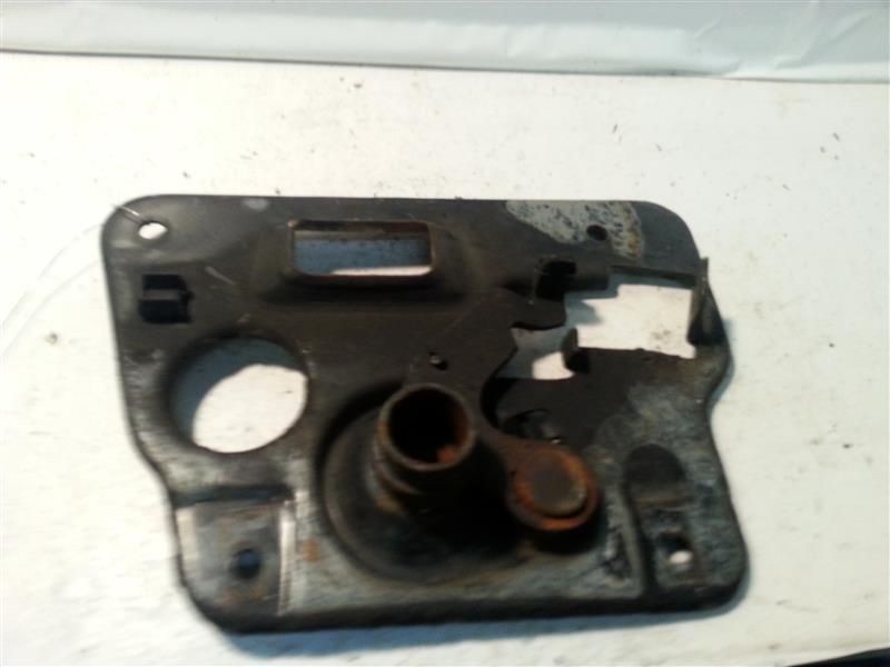 HOOD LATCH 91 92 93 94 95 96  - CIERA 1991 1992 1993 1994 1995 1996 - A36 130795