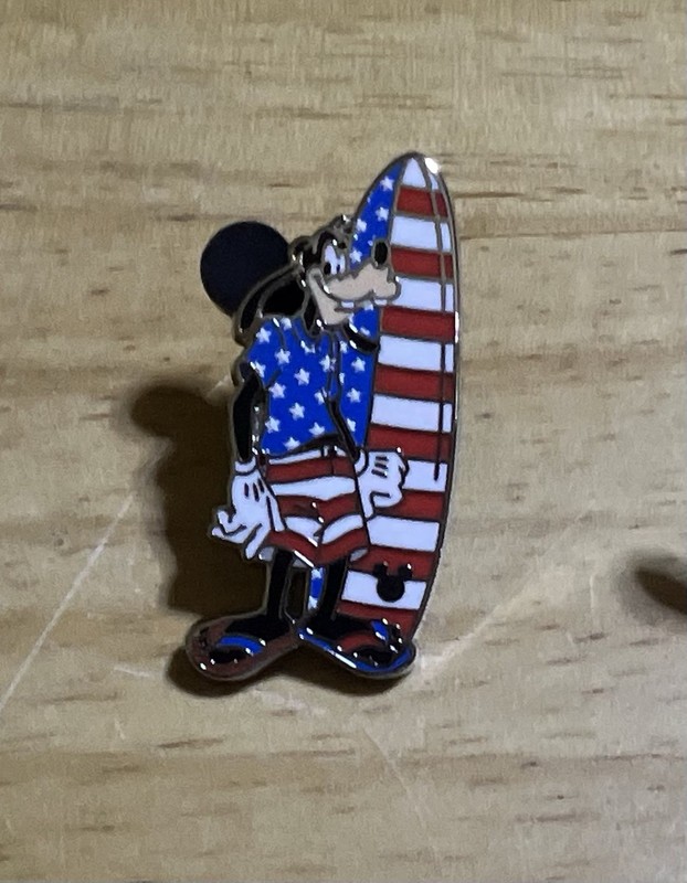 Disneyland - Fourth of July - Goofy Holidays - Hidden Mickey - Disney 2025 Pin