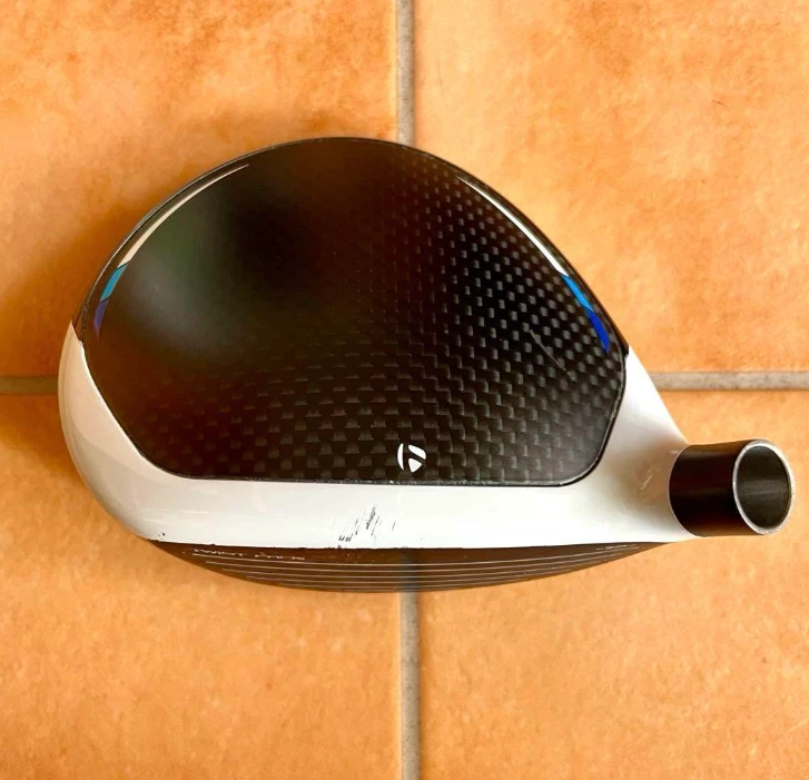 TaylorMade SIM2 3W 15° Fairway Wood Titanium Head w/ Headcover Right-Handed - Image 4 of 4