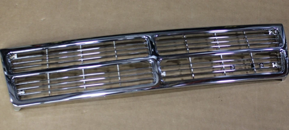 Dodge Grand Caravan 1991 1992 parrilla 4676010 mini furgoneta nuevo Mopar cromado Foto 3 de 4