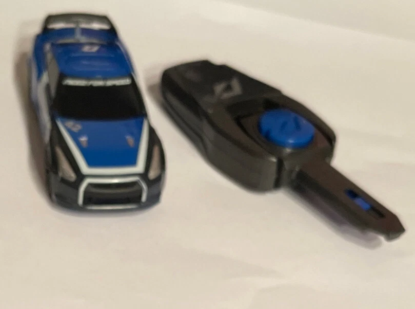 Need For Speed Nissan GT-R Turbo With Key Launcher  # 95704 Mega Bloks - Image 3 of 4