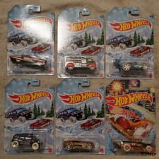 2020-2021 Hot Wheels HOLIDAY Set, FULL SET OF 6 Get them for stocking stuffers