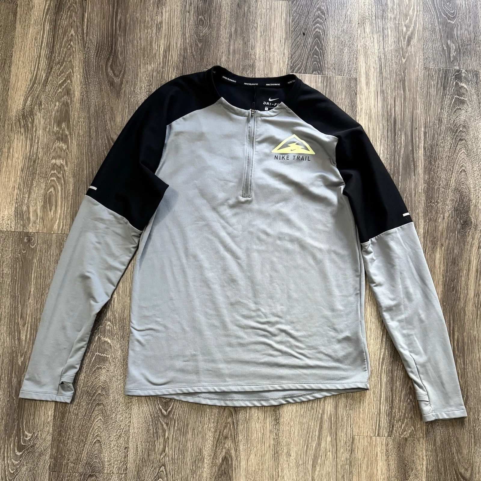 Mens Nike Dri-Fit Element Trail 1/2 Zip Running Top Grey Black Size M CU5740-073
