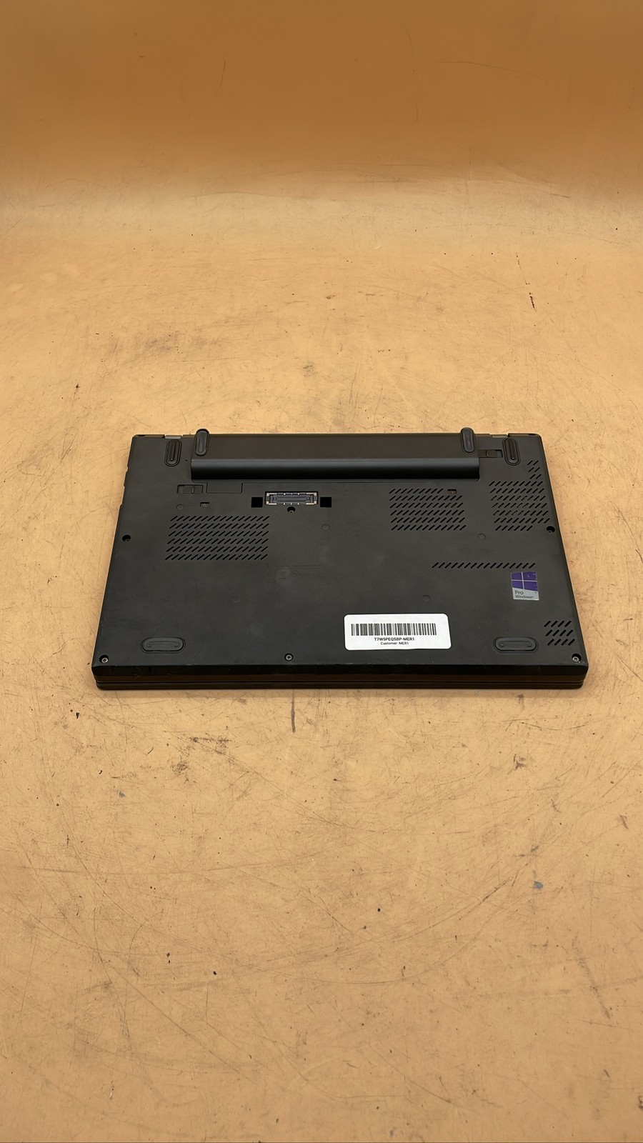 Lenovo ThinkPad X260, 12.5-Inch Laptop, with Intel Core i5 Processor