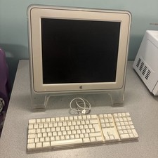 Apple Studio Display 17" LCD Monitor M7649 + Keyboard Polycarbonate Vintage