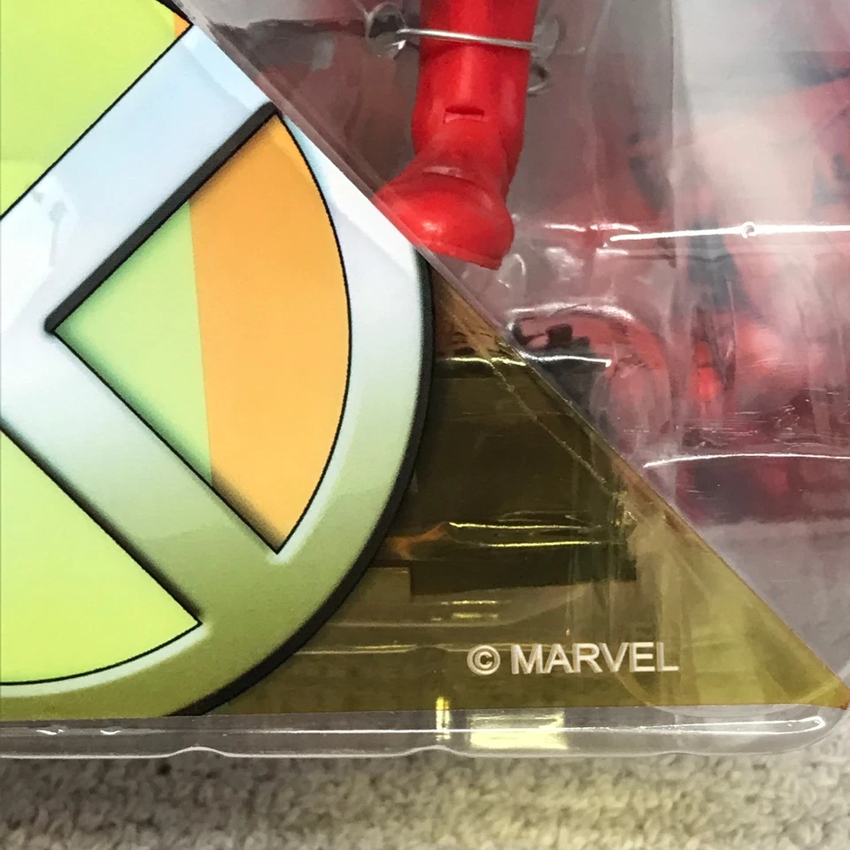 Figura de acción Marvel Diamond Select Colossus X-Men 2015 edición coleccionista Foto 3 de 4