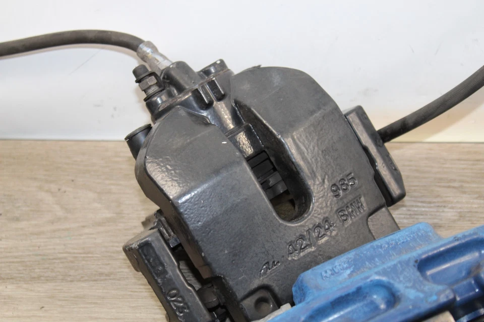 10/14 E70 E71 X6M S63 X5M JUEGO PINZAS DELANTERAS Y TRASERAS M AZUL PASAJERO/CONDUCTOR L/R- Foto 4 de 4