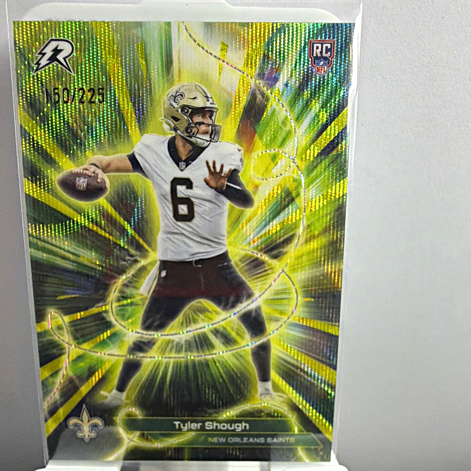 Tyler Shough 2025 Topps Resurgence Conductors #C9 Yellow Surge
