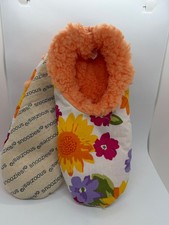 Snoozies Foot Coverings Womens Medium Shoe Size 7-8 Yellow Flowers