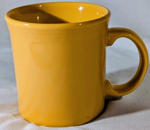 Fiesta Butterscotch Ring Handle Mug - 10 oz Retired Fiestaware HLC USA