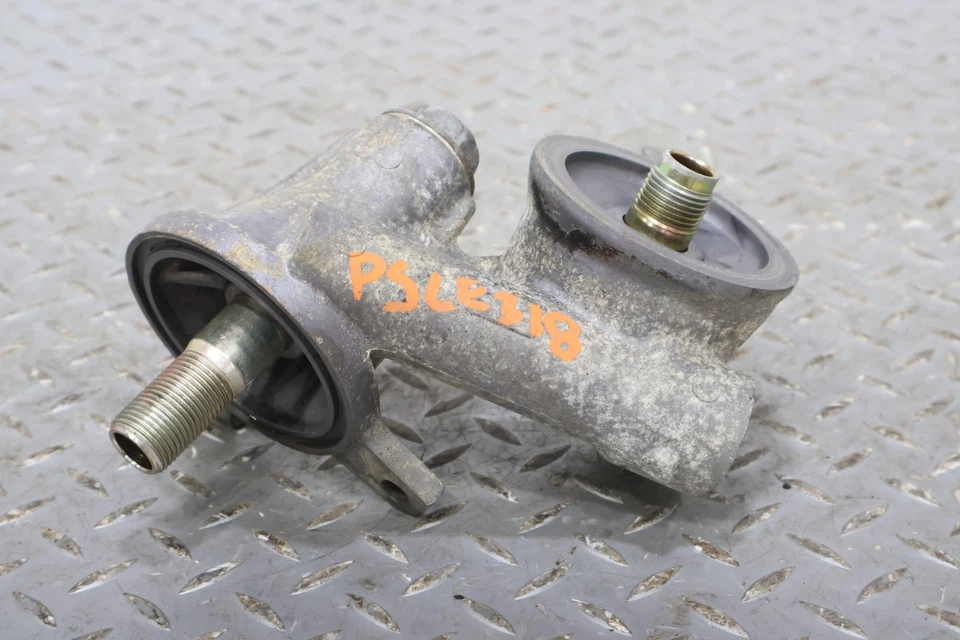 Carcasa de filtro de aceite de motor 95-96 Lexus SC300 SC400 2JZGE FABRICANTE DE EQUIPOS ORIGINALES (103 K millas) Foto 2 de 4