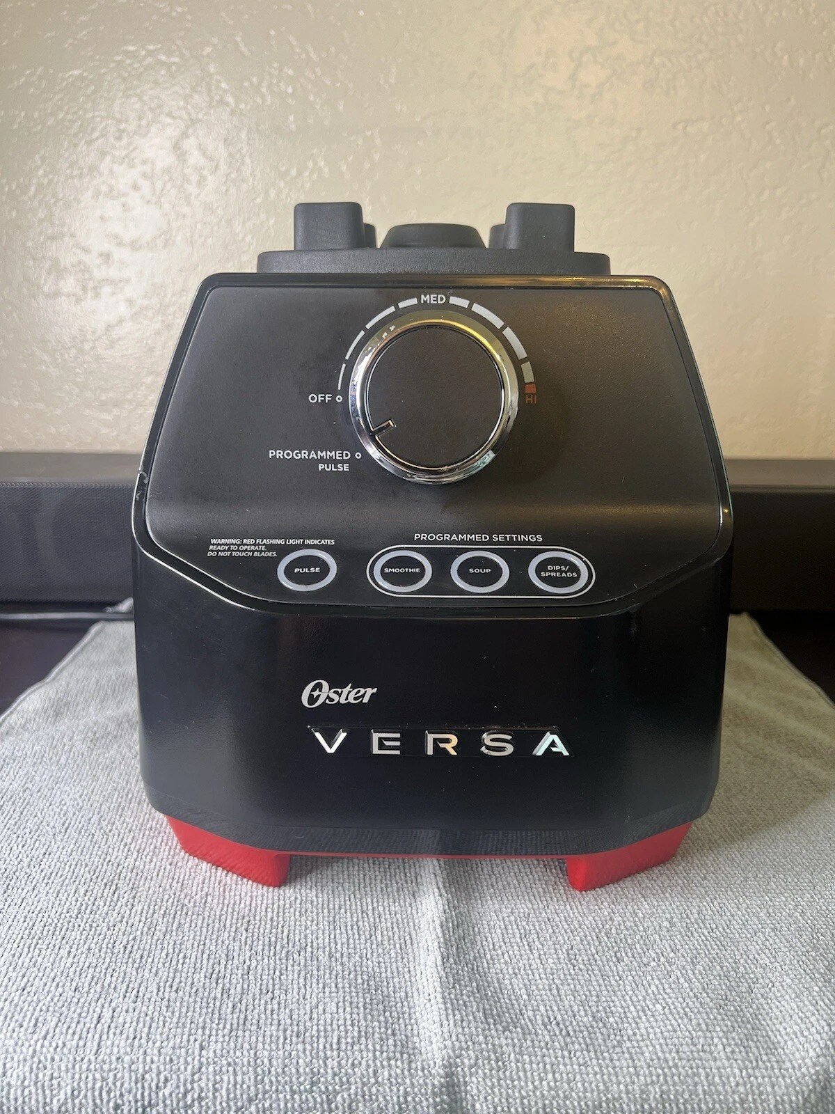 Oster BLSTVB-RV0 Motor Base Only Speed Versa Performance Blender 1400 Series