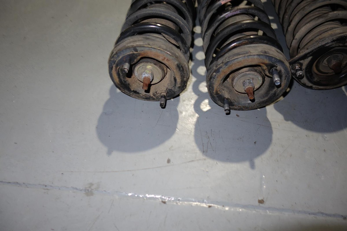 JDM Nissan 300zx Z32 N/A TOKICO Front Rear Shocks Struts