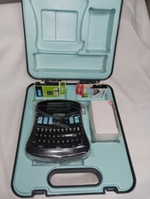 DYMO LabelManager 210D Label Maker with Case Brand New 
